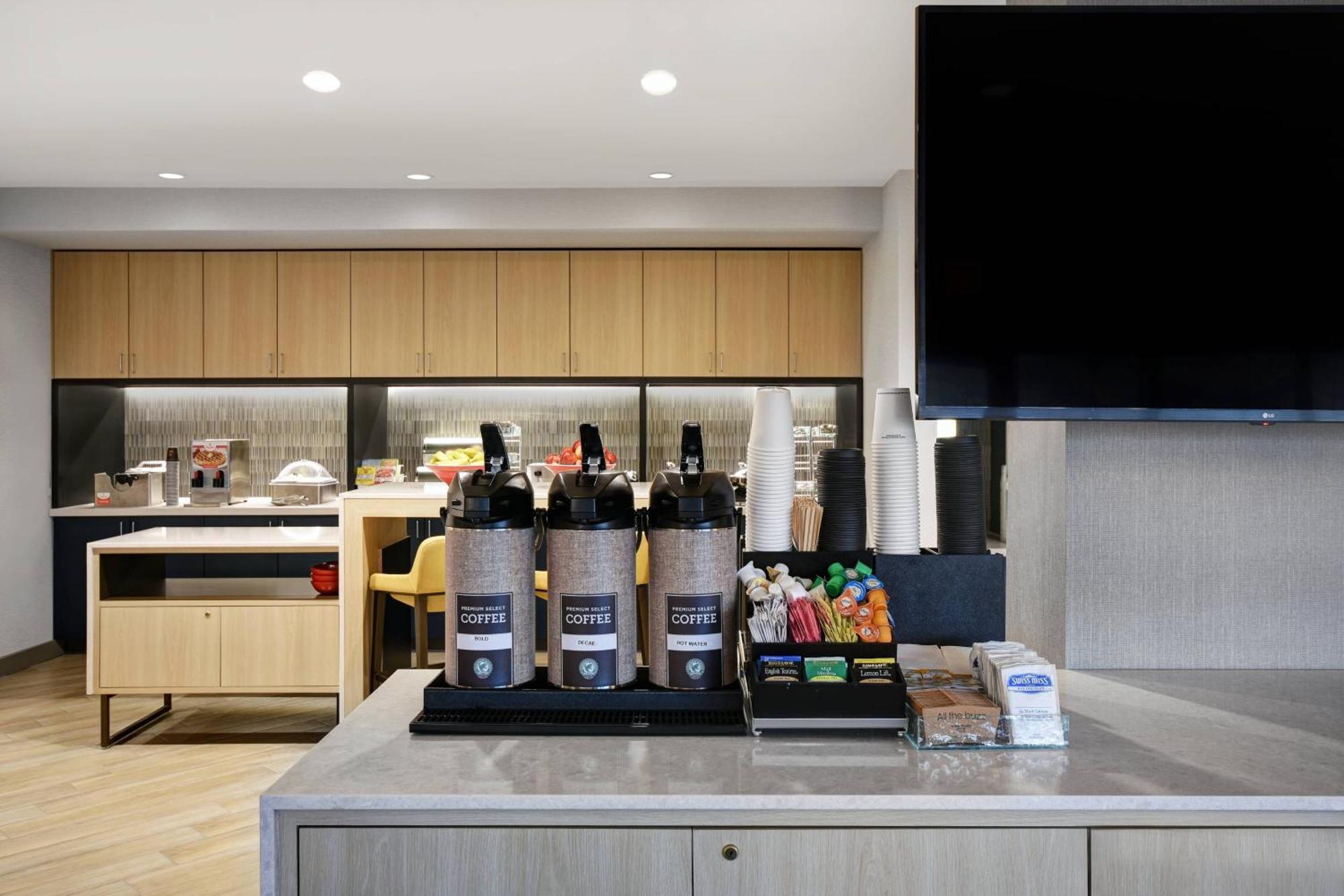 Towneplace Suites By Marriott Fall River Westport מראה חיצוני תמונה