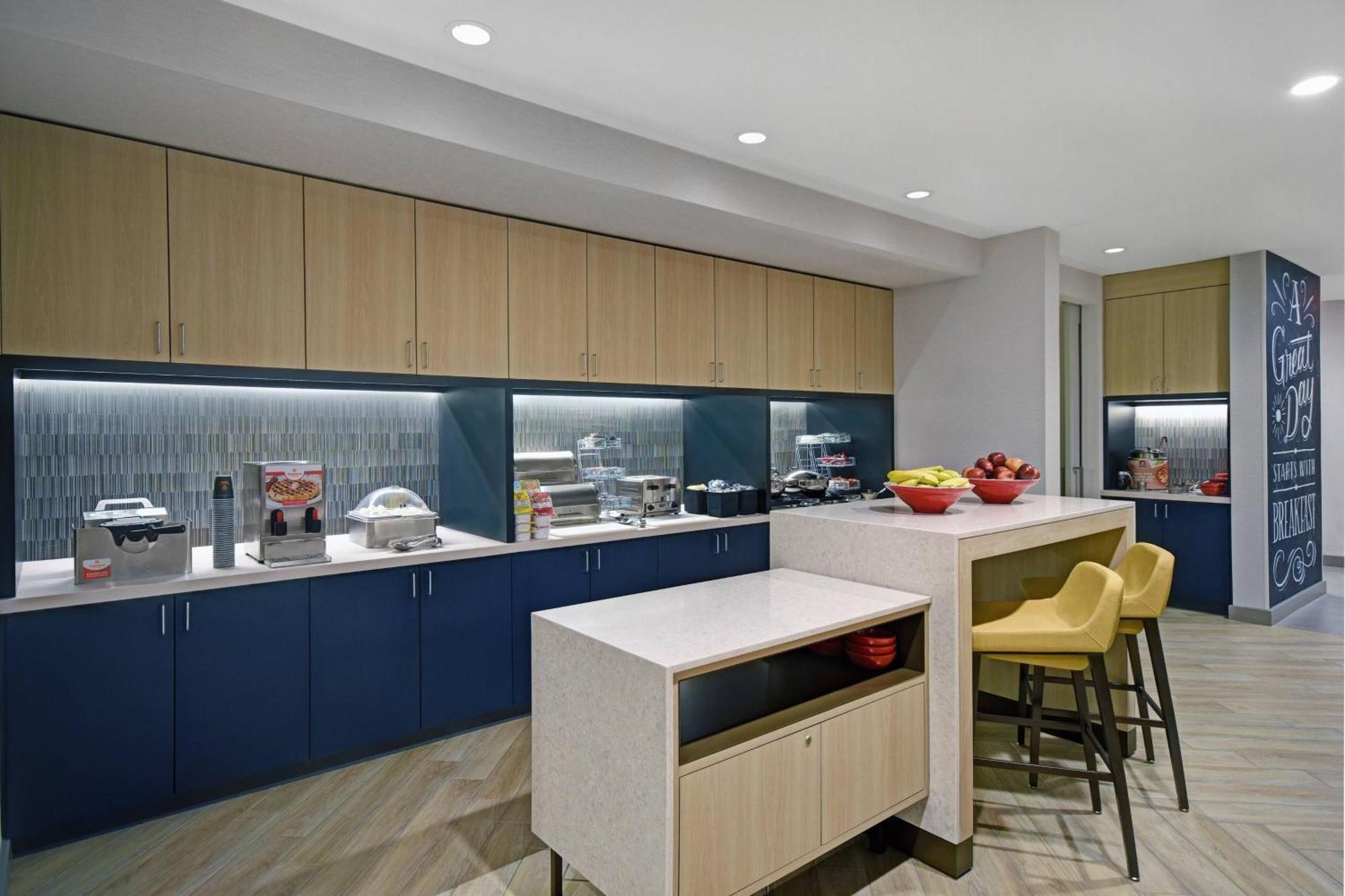 Towneplace Suites By Marriott Fall River Westport מראה חיצוני תמונה
