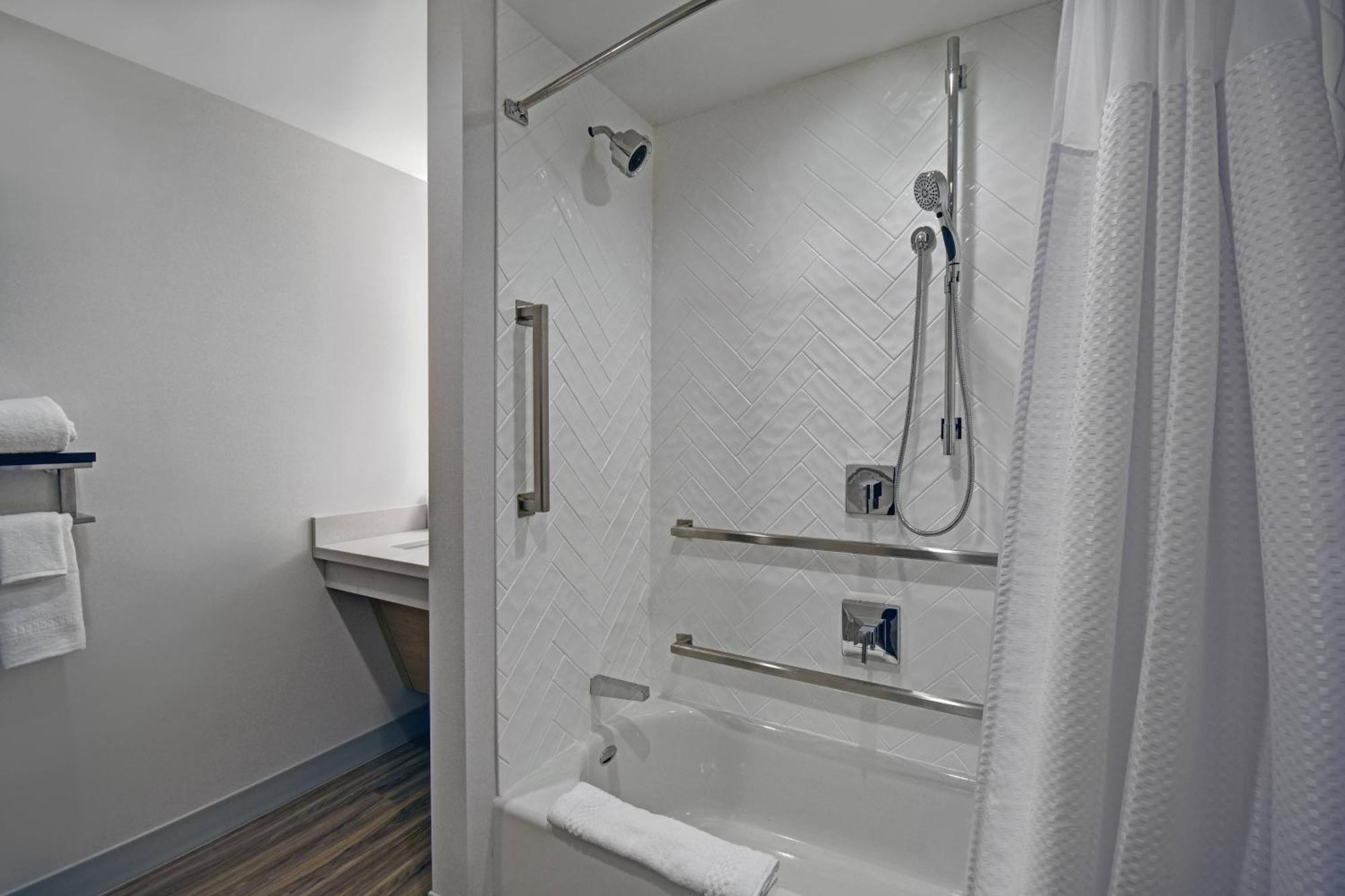 Towneplace Suites By Marriott Fall River Westport מראה חיצוני תמונה